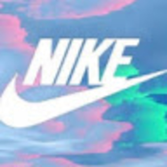 Meet your Posher, Nadilynn - Picture 1 of 1